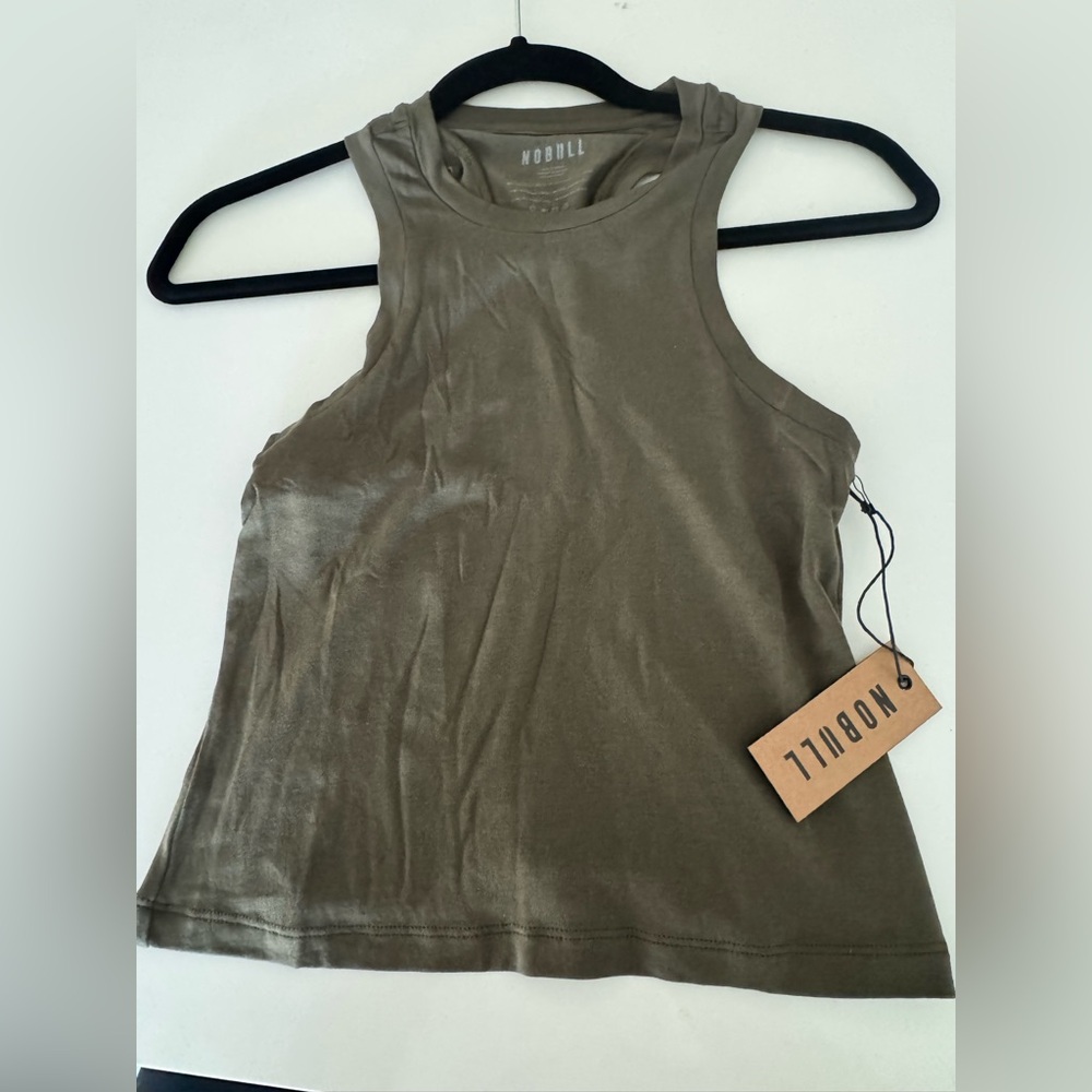 Green nobull women’s tank
